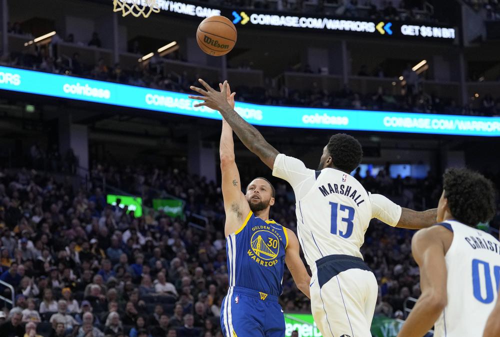 也是全队亟 也是全队亟