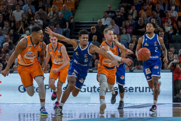 更为长期发 更为长期发