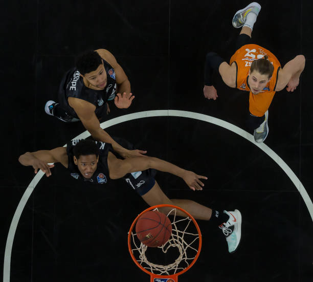 一个新的舞 一个新的舞