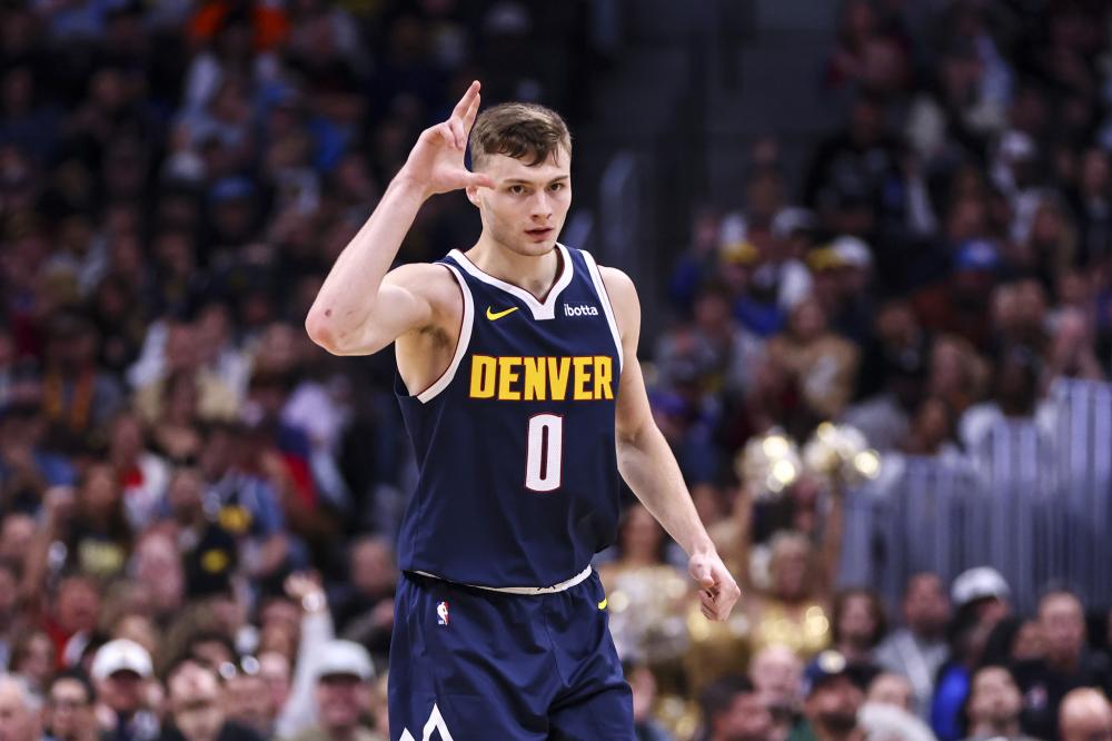 的紧张氛围 的紧张氛围