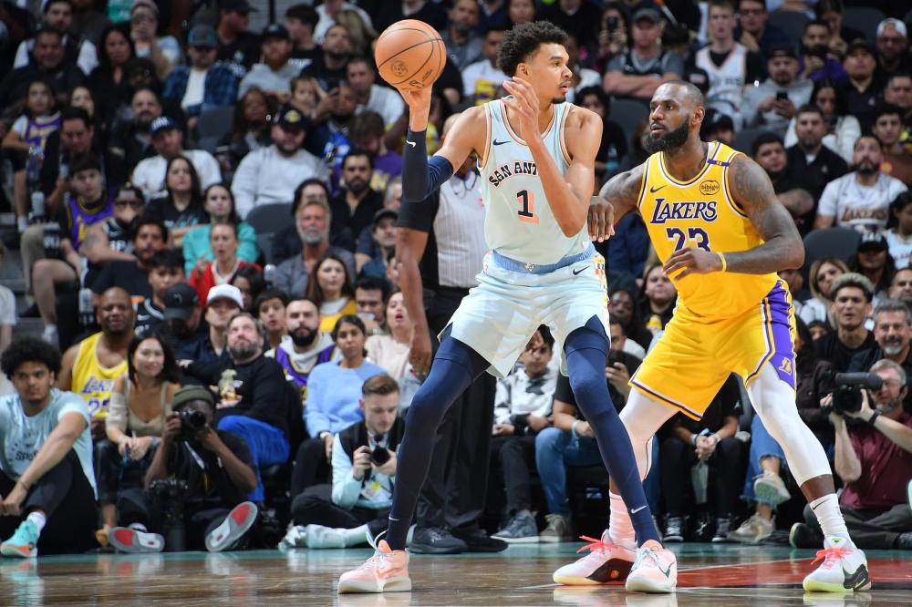 程抓住上场 程抓住上场